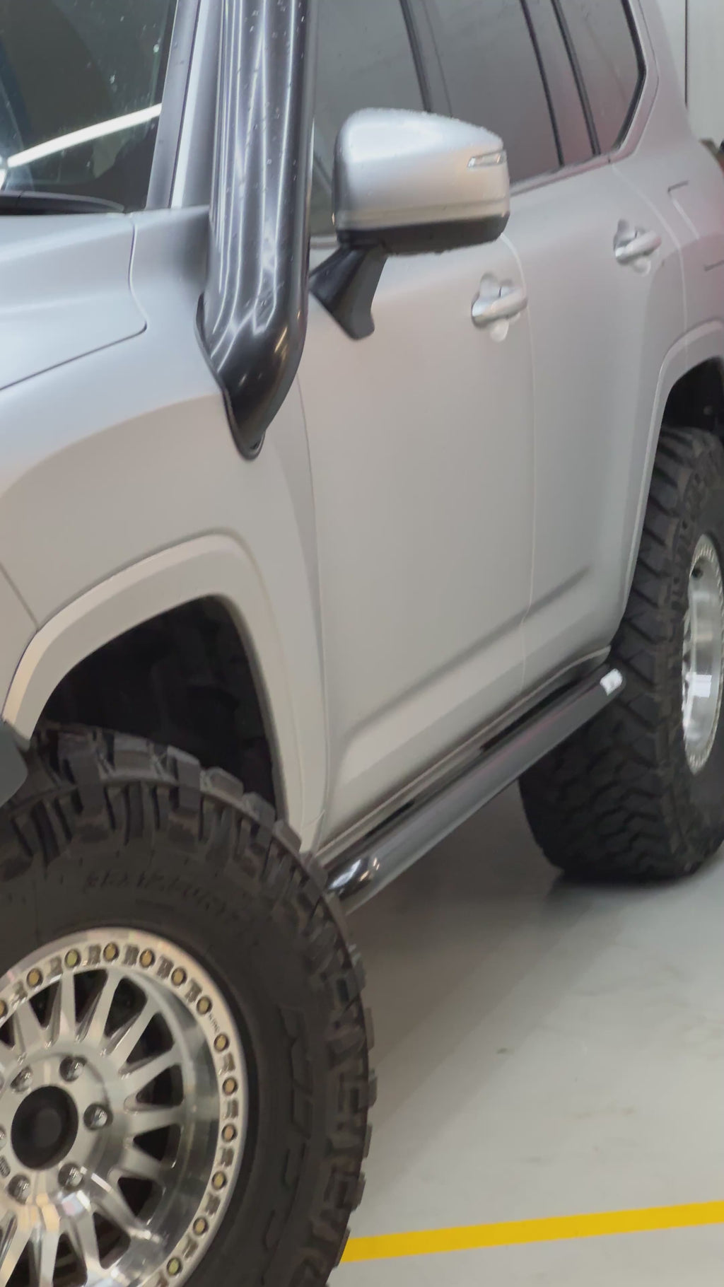 DIRTYBARS LC300.